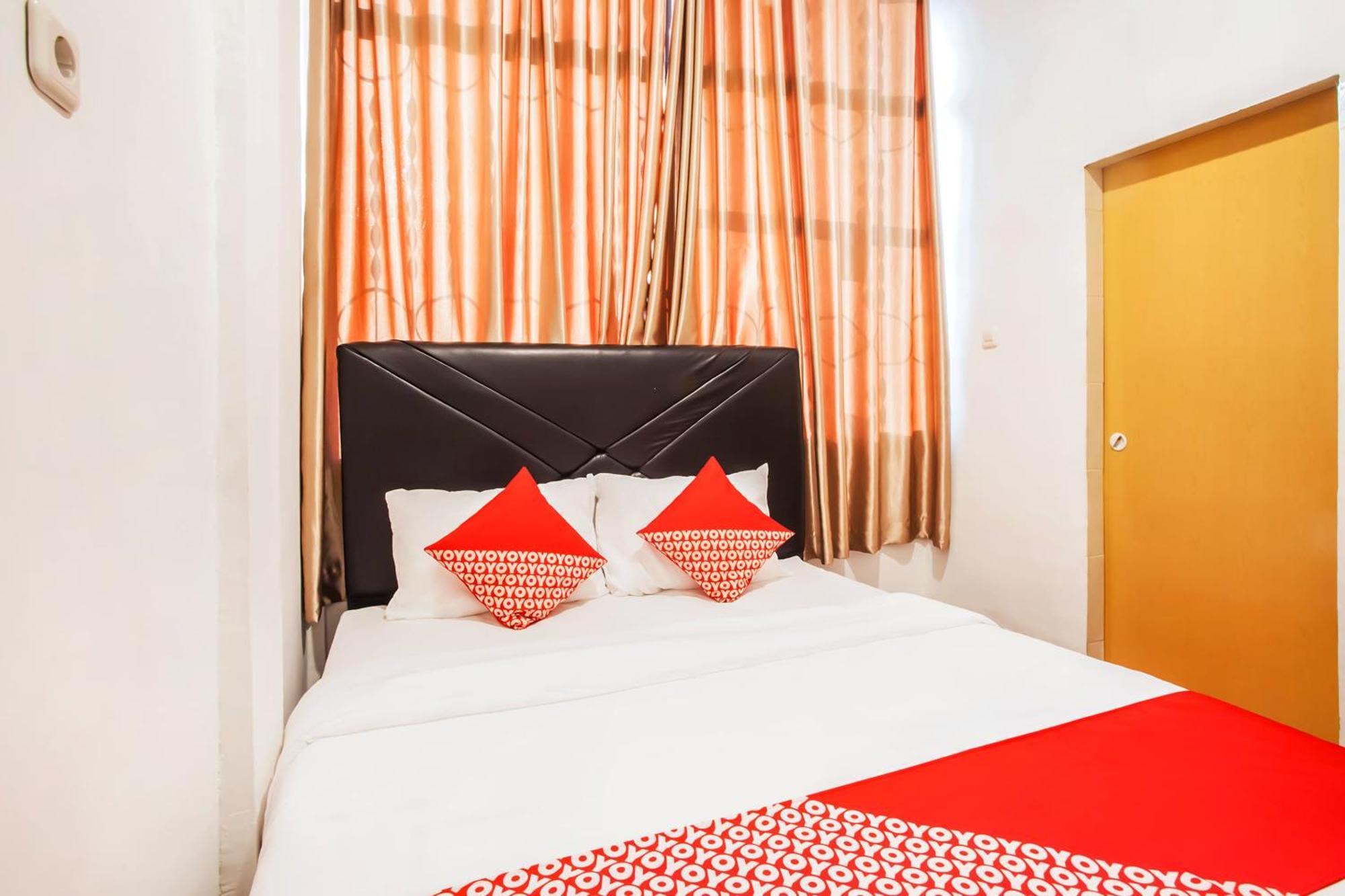 Oyo 2720 Sutomo Inn Medan Zewnętrze zdjęcie