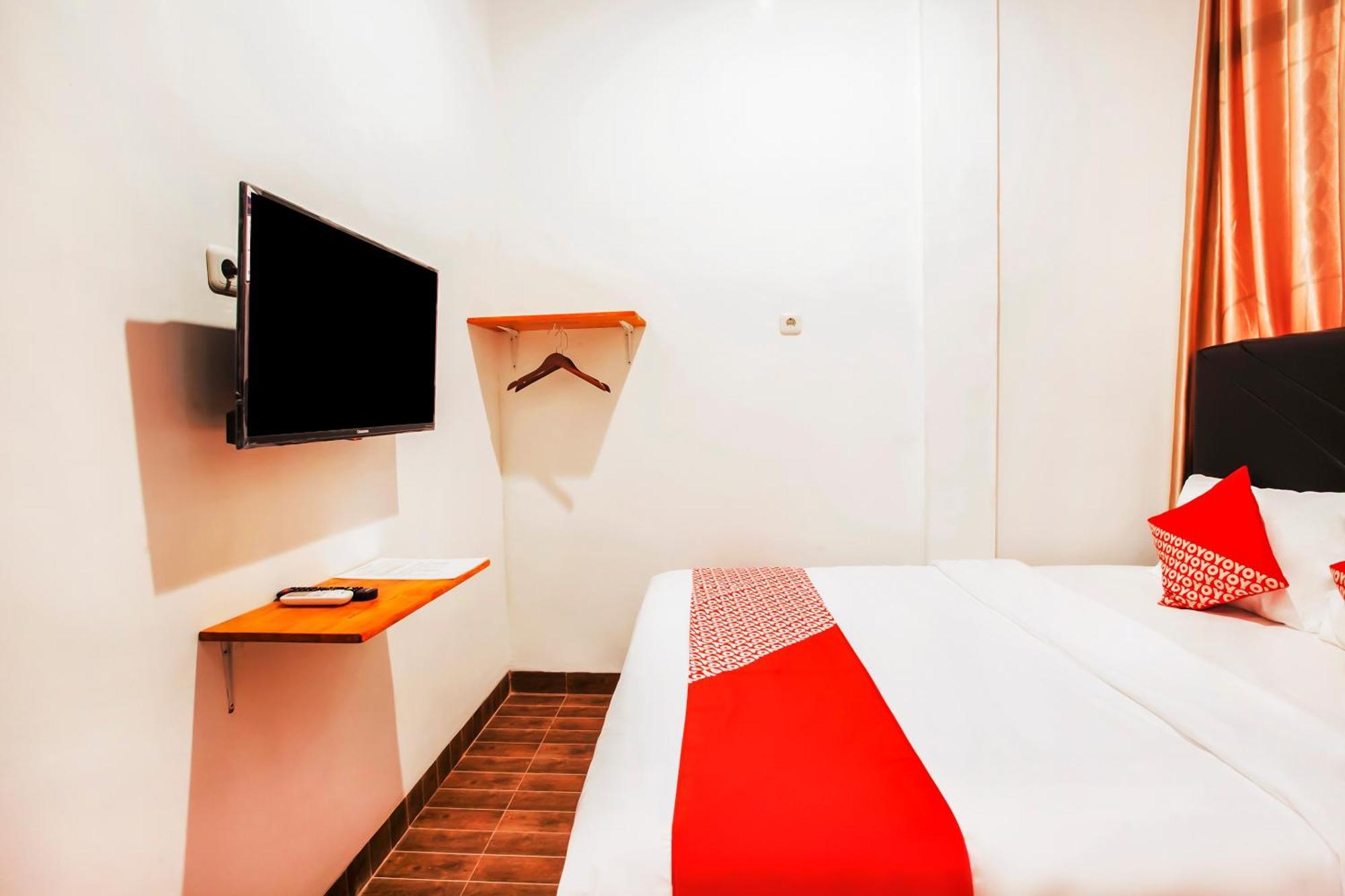 Oyo 2720 Sutomo Inn Medan Zewnętrze zdjęcie