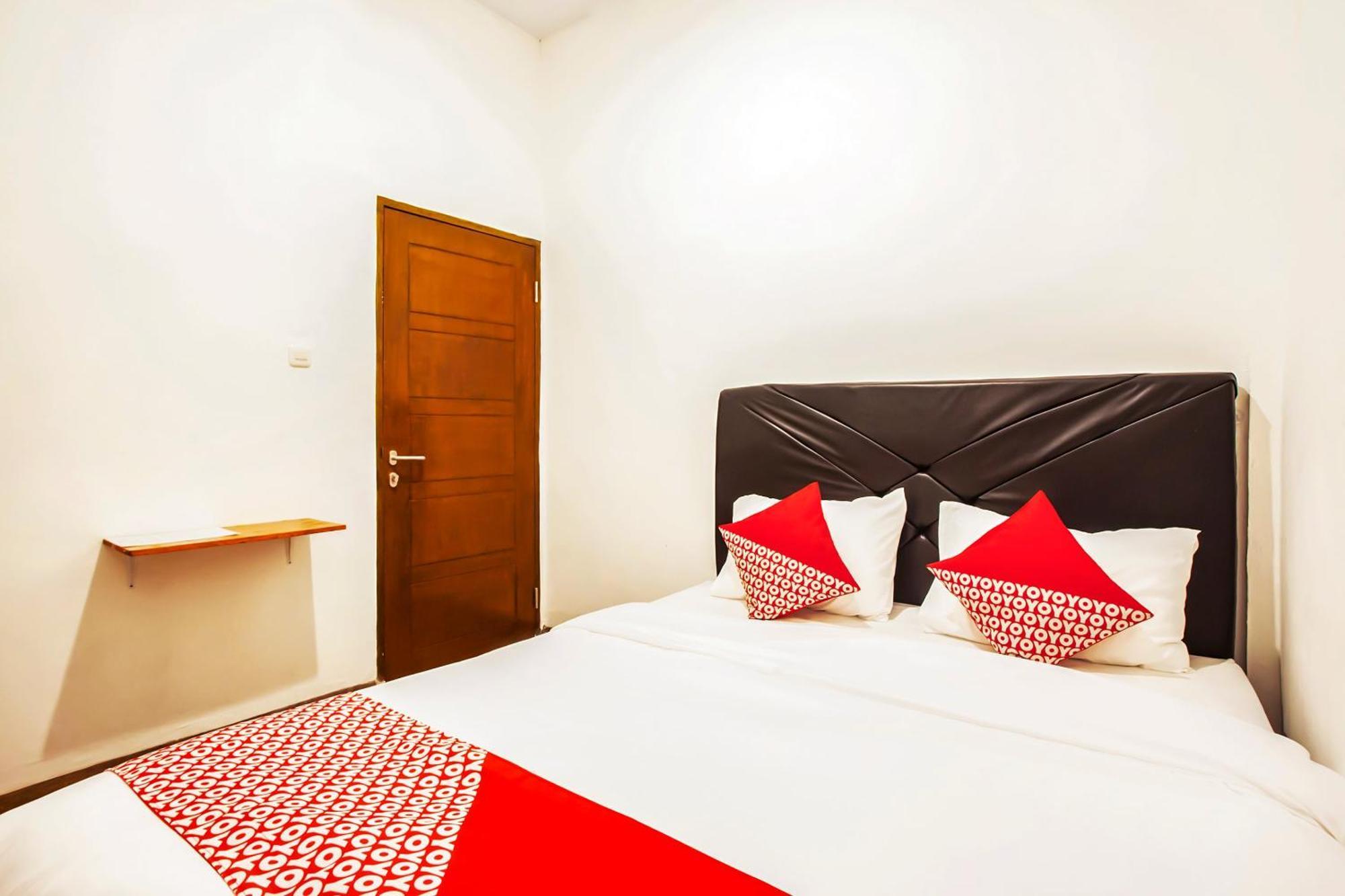 Oyo 2720 Sutomo Inn Medan Zewnętrze zdjęcie