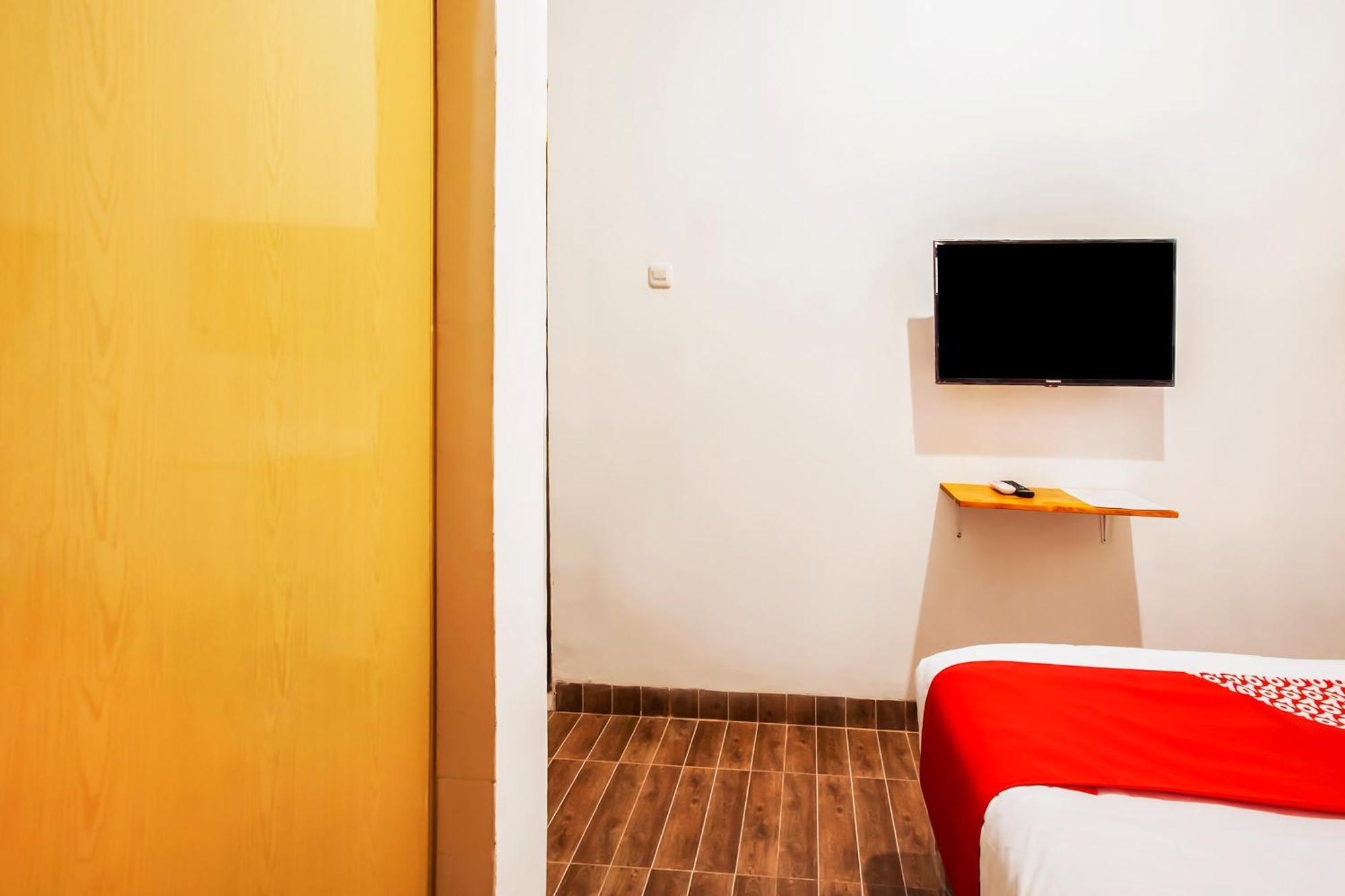 Oyo 2720 Sutomo Inn Medan Zewnętrze zdjęcie